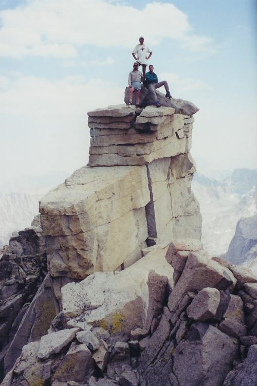 The rest of us atop the summit after the rowdy (if a bit cramped) Vulgarian celebration.